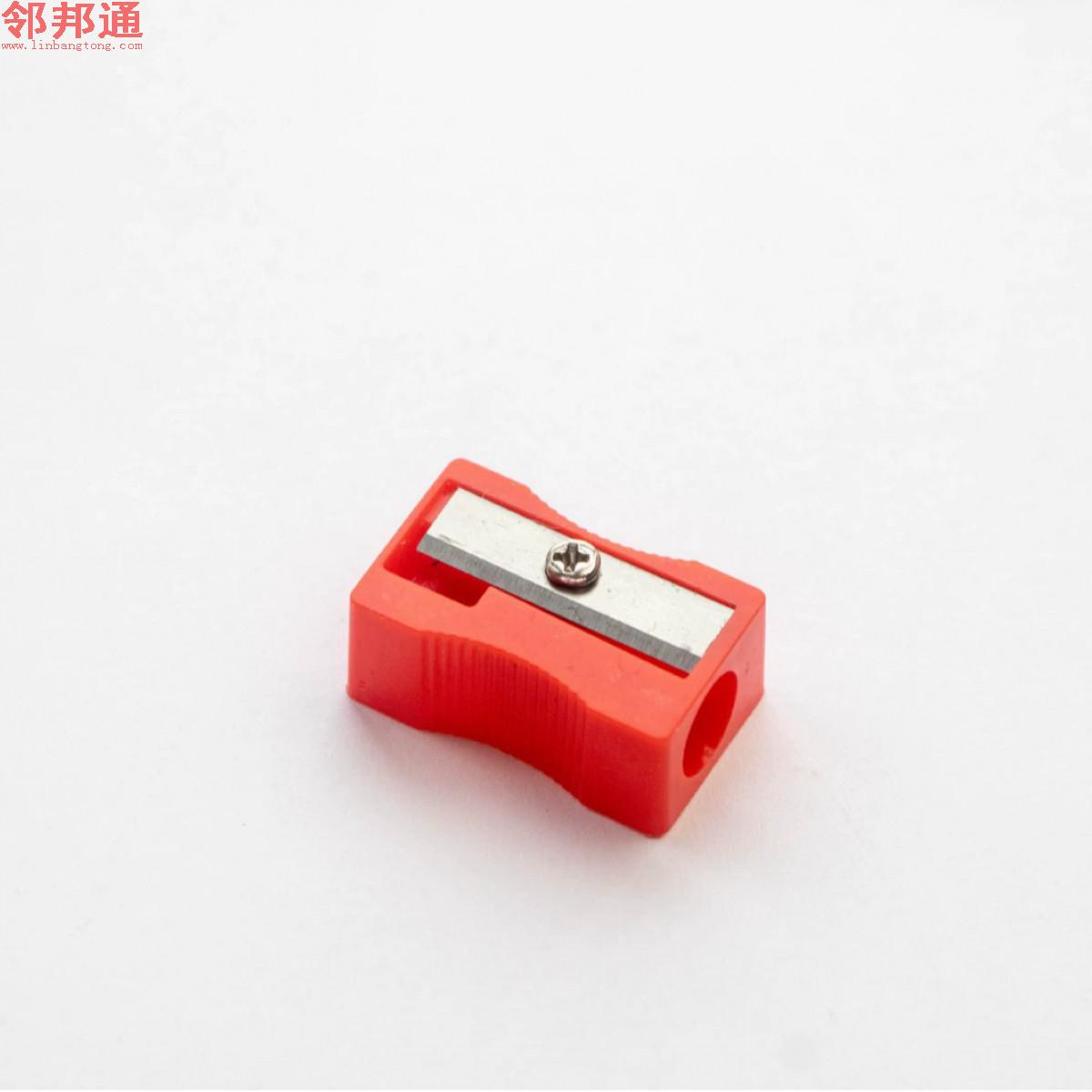 红色卷笔刀迷你彩色单孔长方形塑料卷笔刀小学生削笔刀手动转笔刀